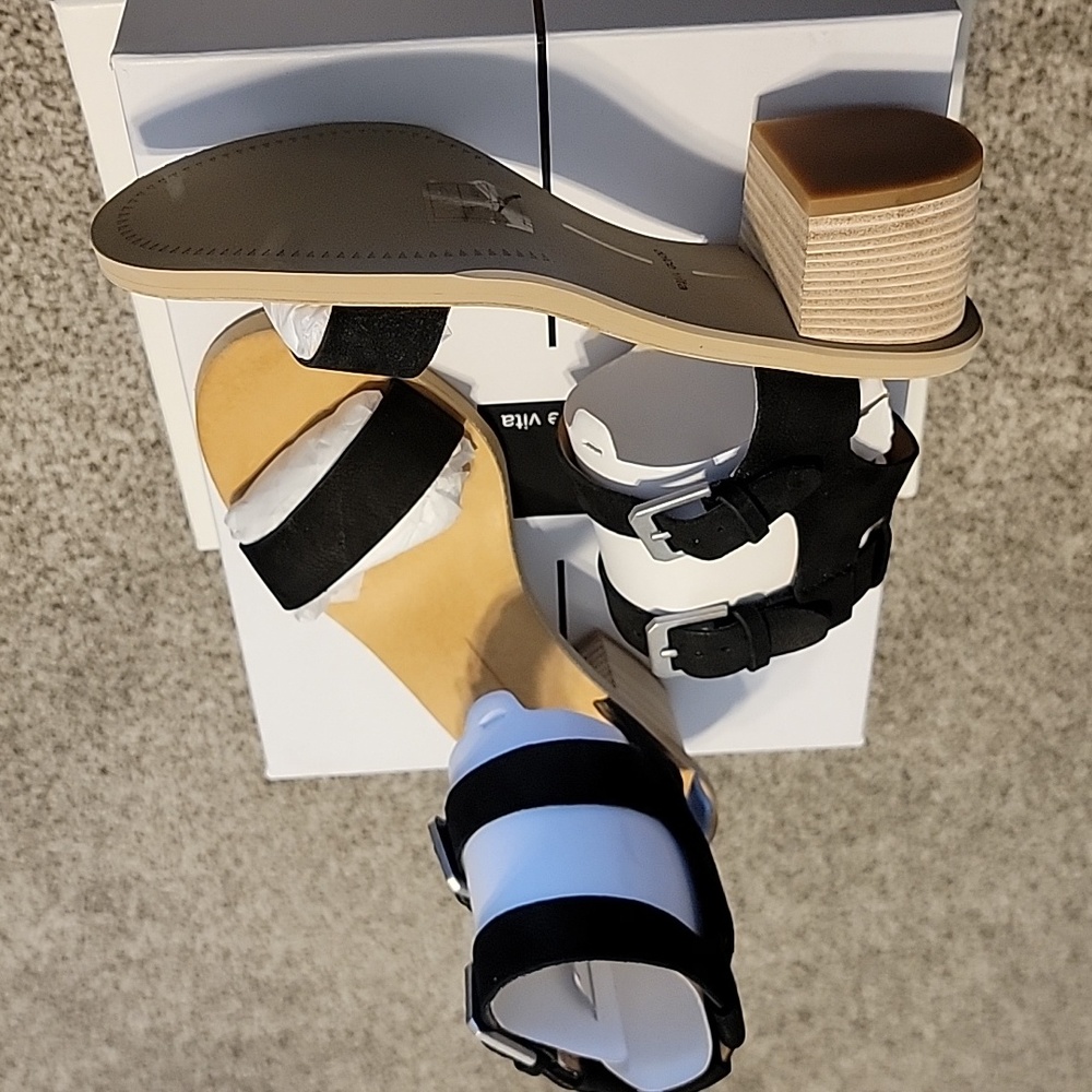 Dolce Vita West Dual Ankle Strap Black Sandals